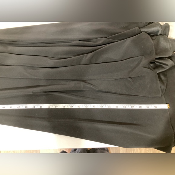 Madison James Prom dress Black Lace Backless Gown - Picture 6 of 9